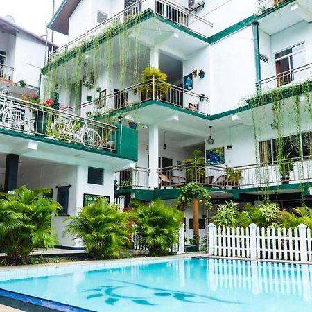 Kandy Riverside Villa Eksteriør billede