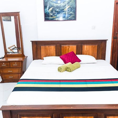 Kandy Riverside Villa Eksteriør billede