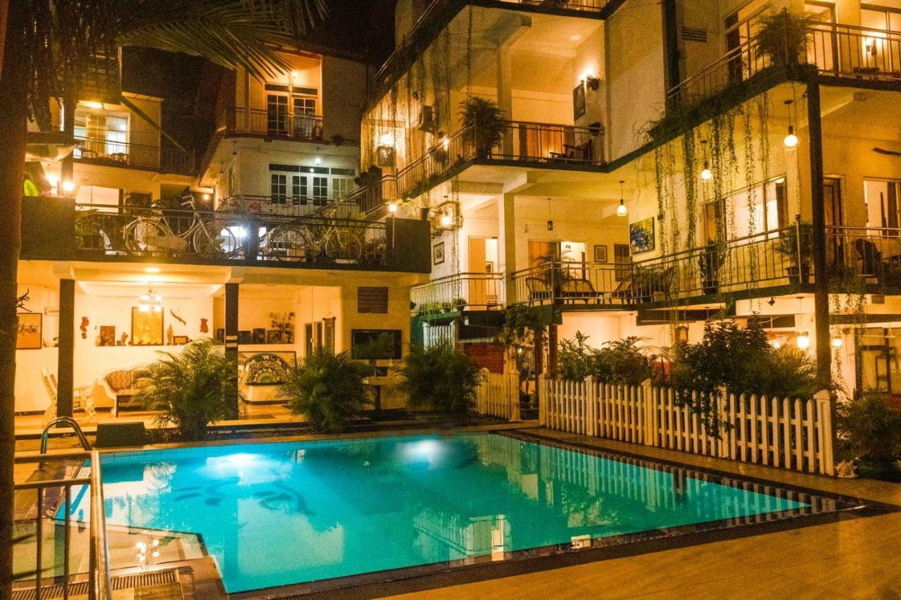 Kandy Riverside Villa Eksteriør billede