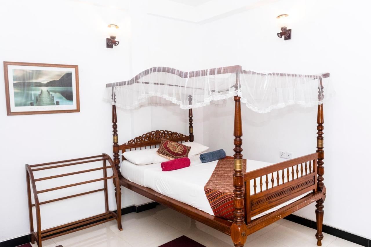 Kandy Riverside Villa Eksteriør billede