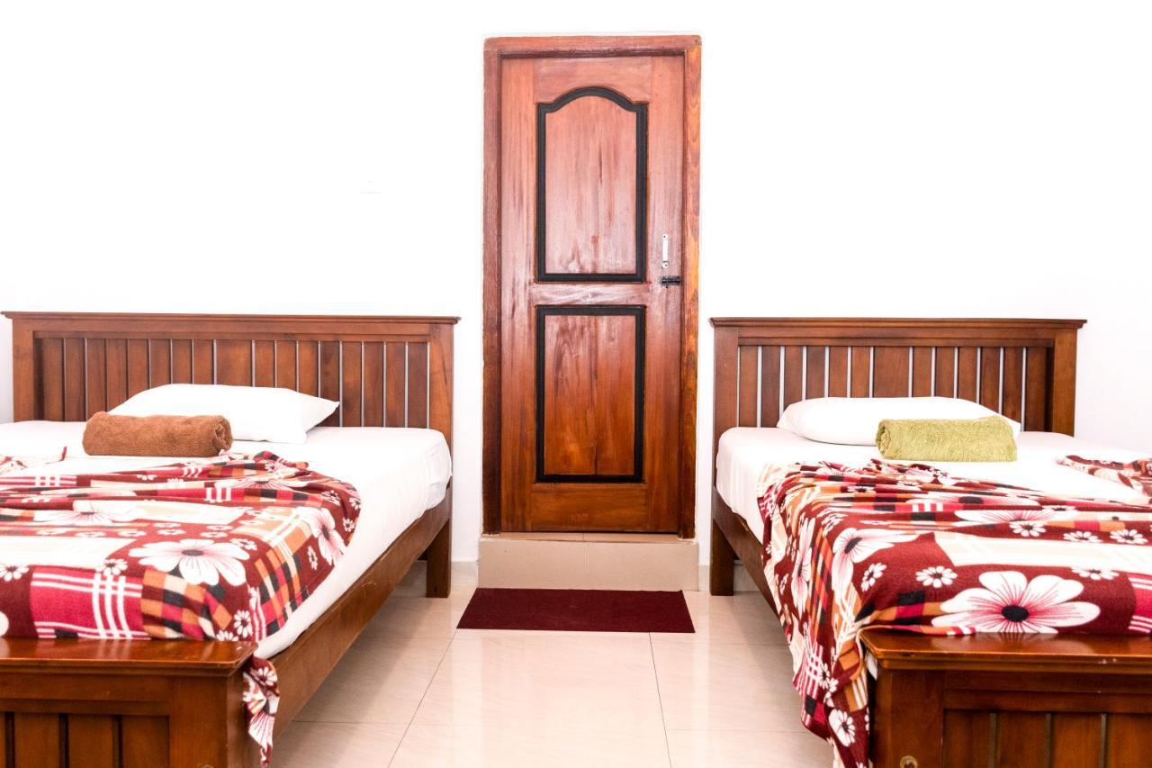 Kandy Riverside Villa Eksteriør billede