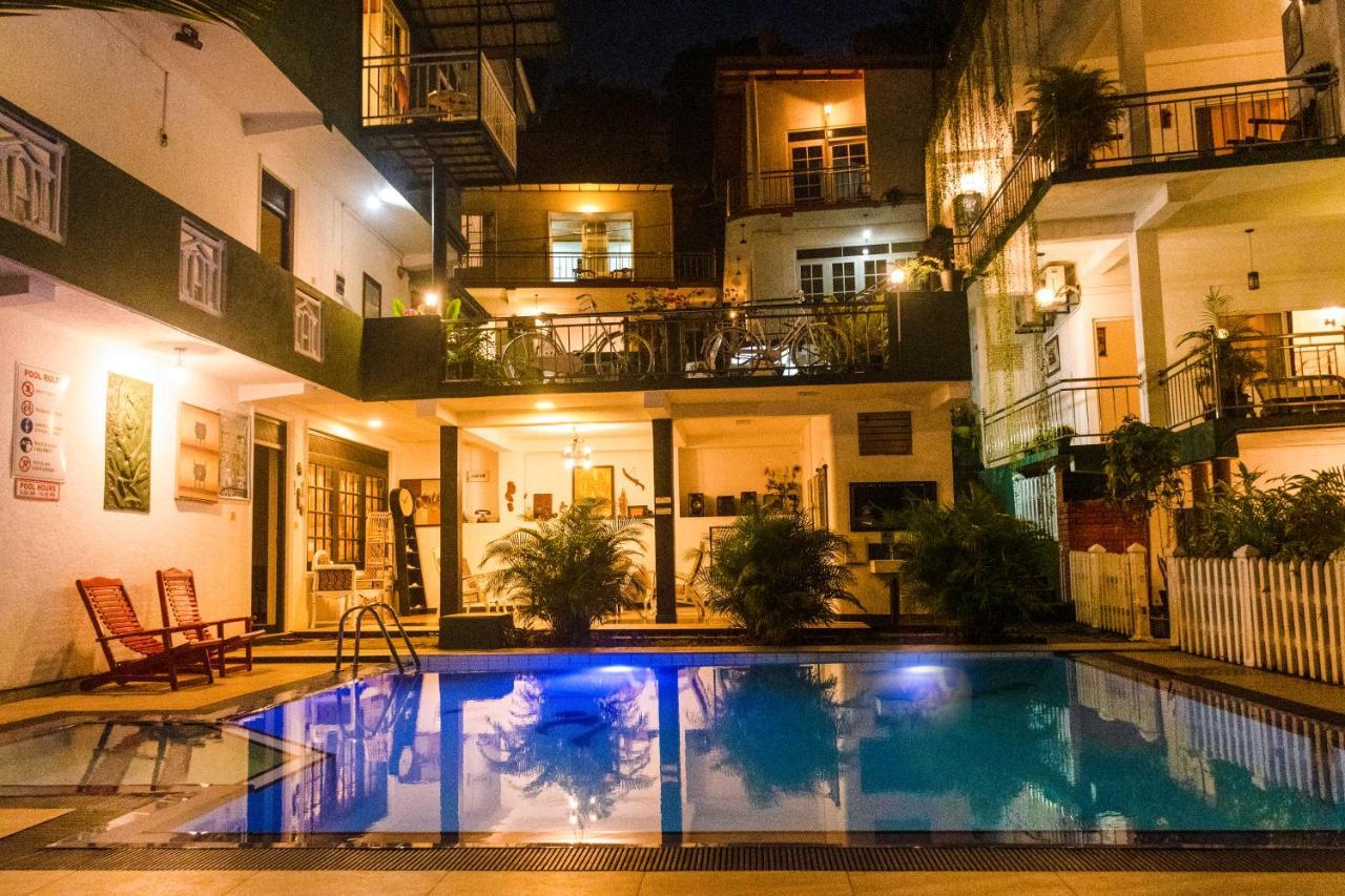 Kandy Riverside Villa Eksteriør billede