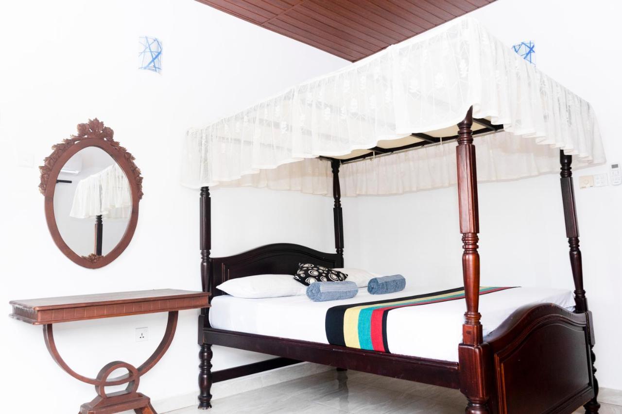 Kandy Riverside Villa Eksteriør billede