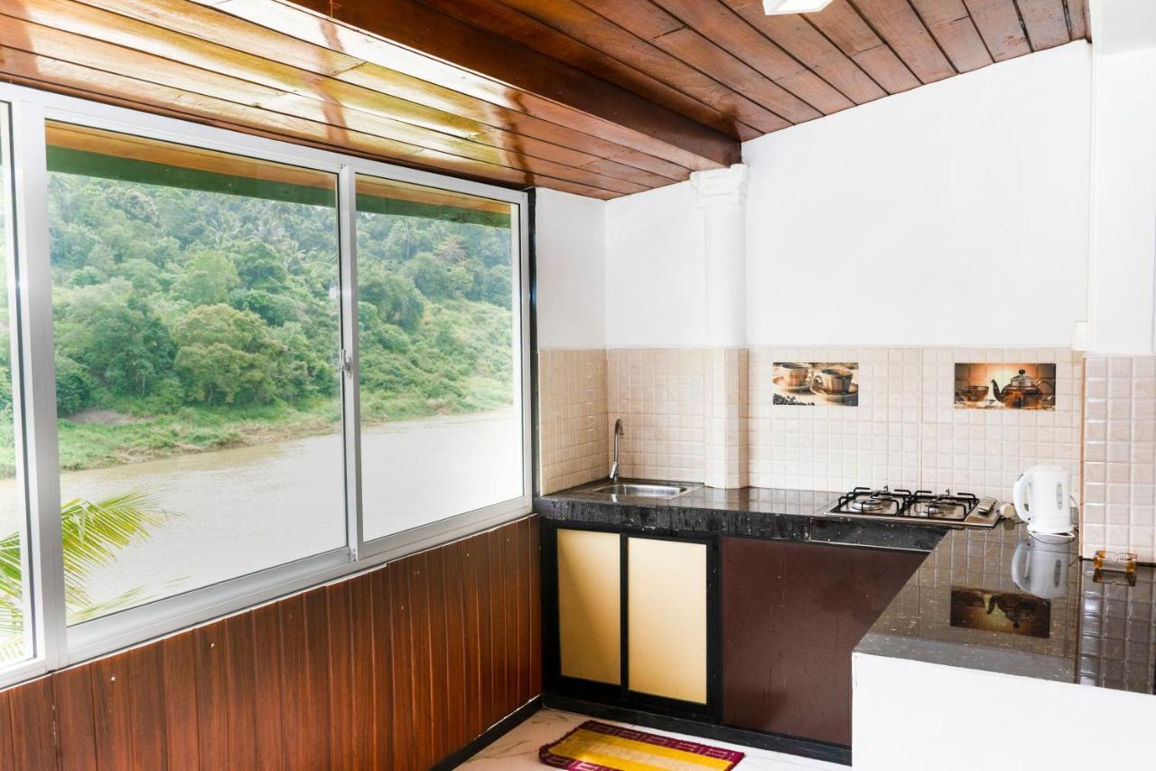 Kandy Riverside Villa Eksteriør billede
